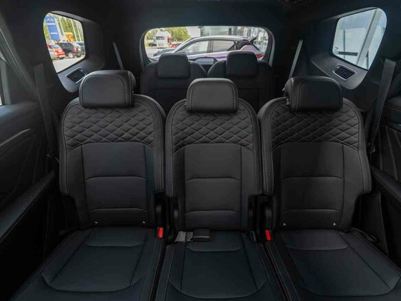 2026 Geely Okavango I Рестайлинг, серый, 4085990 рублей - вид 36