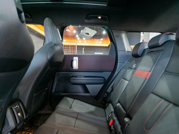 2024 Mini Countryman JCW John Cooper Works III, чёрный, 8490000 рублей - вид 13