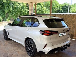 2024 BMW X5 M Competition III (F95) Рестайлинг, белый, 19100000 рублей, вид 4