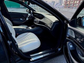 2019 Mercedes-Benz Maybach S-Класс 450 I (X222) Рестайлинг, чёрный, 4600000 рублей, вид 3