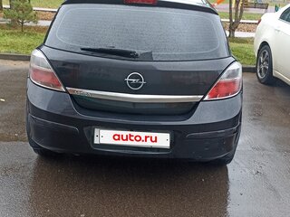 2010 Opel Astra H Рестайлинг, чёрный, 550000 рублей, вид 3