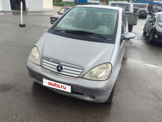 1999 Mercedes-Benz A-Класс 160 I (W168), серебристый, 190000 рублей, вид 2