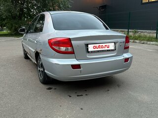 2005 Kia Rio I Рестайлинг, серебристый, 220000 рублей, вид 4