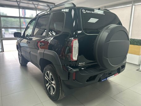 Lada (ВАЗ) Niva Travel I Рестайлинг