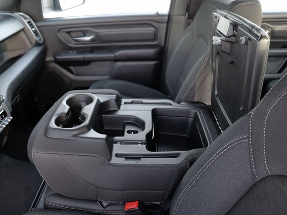2026 Ram 1500 Crew Cab V Рестайлинг, чёрный, 9460000 рублей - вид 19