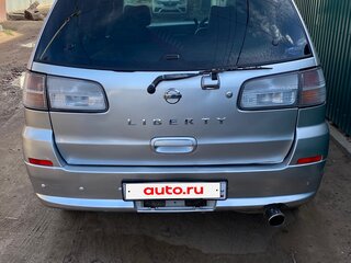 2002 Nissan Liberty, серый, 370000 рублей, вид 2
