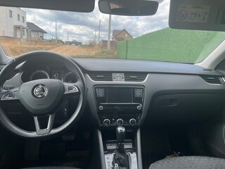2017 Skoda Octavia III (A7) Рестайлинг, коричневый, 1500000 рублей, вид 4