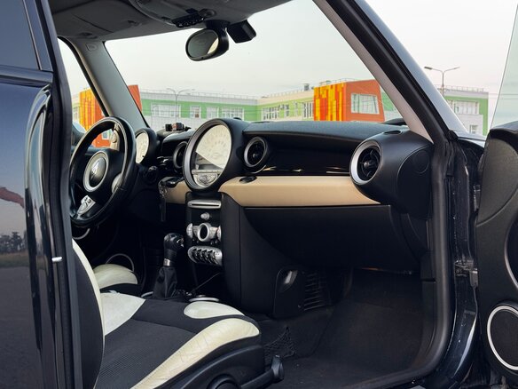 2008 Mini Hatch Cooper S II (R56), чёрный, 1000000 рублей - вид 9