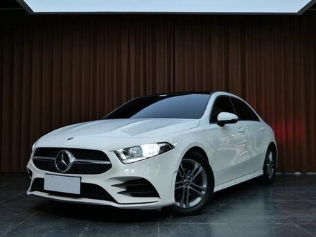 2022 Mercedes-Benz A-Класс 180 Long IV (W177) Рестайлинг, белый, 2250000 рублей, вид 1