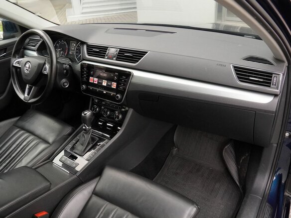 2018 Skoda Superb III, синий - вид 13