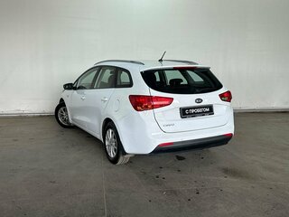 2014 Kia Ceed II, белый, 749000 рублей, вид 4