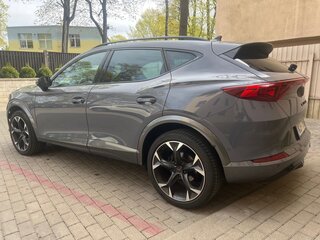 2023 Cupra Formentor I, серый, 3390000 рублей, вид 2