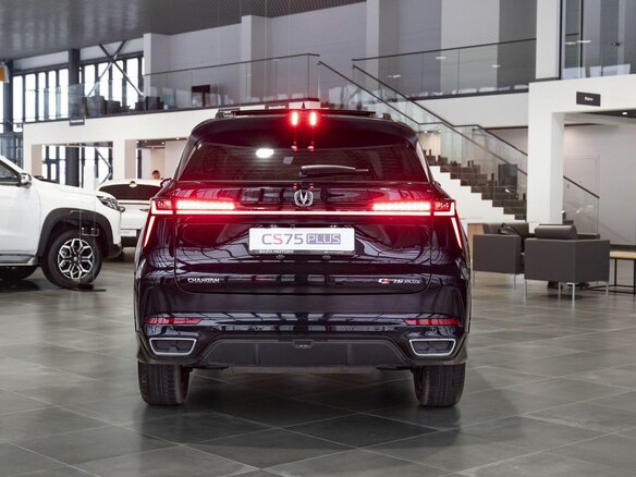 2024 Changan CS75 Plus III, чёрный, 3831201 рублей - вид 4