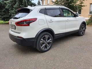 2019 Nissan Qashqai II Рестайлинг, белый, 1999999 рублей, вид 4