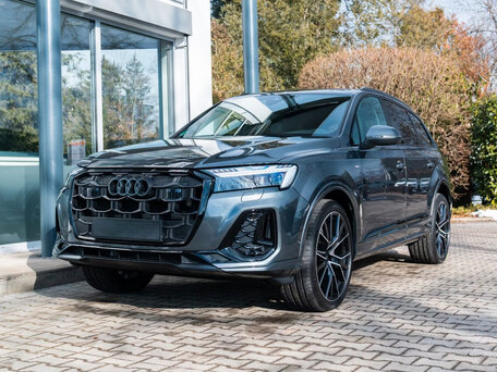 2025 Audi Q7 45 TDI II (4M) Рестайлинг 2, серый, 10290000 рублей, вид 1