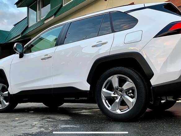 2019 Toyota RAV4 V (XA50), белый - вид 3