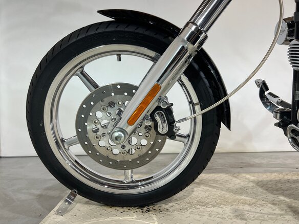 2008 Harley-Davidson Rocker C, чёрный, 910000 рублей - вид 13