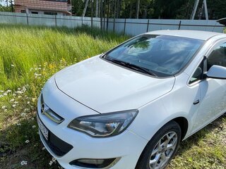 2013 Opel Astra J Рестайлинг, белый, 1300000 рублей, вид 2