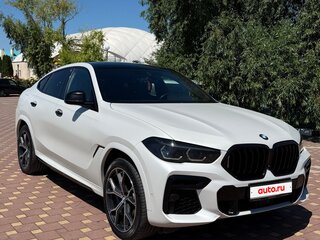 2021 BMW X6 40d III (G06), белый, 7900000 рублей, вид 3