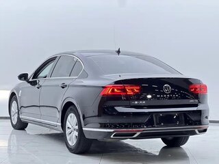 2022 Volkswagen Magotan B8 Рестайлинг, чёрный, 1420000 рублей, вид 3