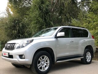 2013 Toyota Land Cruiser Prado 150 Series, серебристый, 2750000 рублей, вид 2