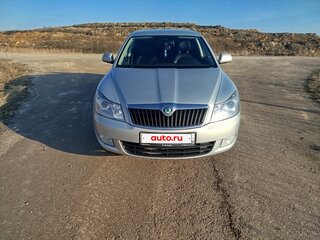 2012 Skoda Octavia II (A5) Рестайлинг, серебристый, 750000 рублей, вид 2