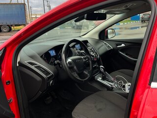 2011 Ford Focus III, красный, 700000 рублей, вид 5