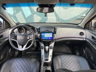 2013 Chevrolet Cruze I Рестайлинг, серый, 855000 рублей, вид 2
