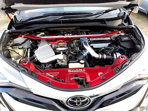 2019 Toyota C-HR I Рестайлинг, белый, 2450000 рублей - вид 33