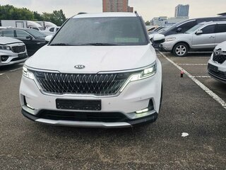 2021 Kia Carnival IV, белый, 3250000 рублей, вид 1