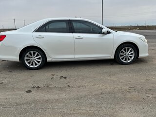 2014 Toyota Camry VII (XV50), белый, 1842000 рублей, вид 4