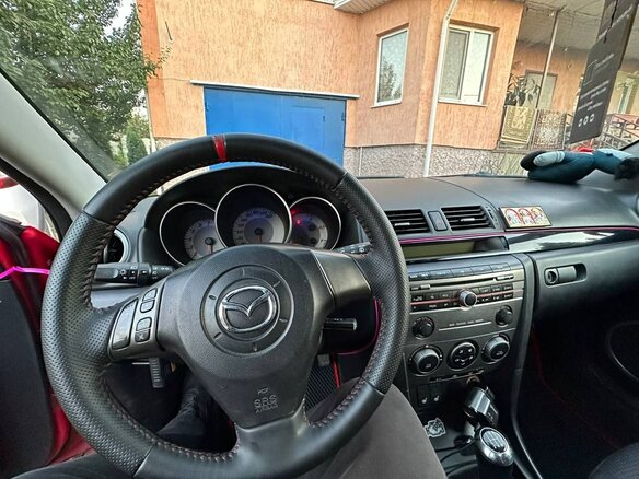 2006 Mazda 3 I (BK) Рестайлинг, красный, 450000 рублей - вид 6