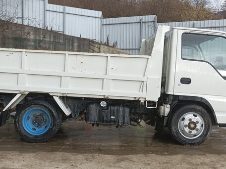 2015 Isuzu Elf (N-series), белый, 2750000 рублей, вид 3