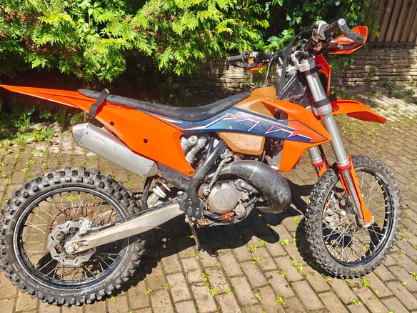2022 KTM 150 XC-W, красный, 500000 рублей - вид 8