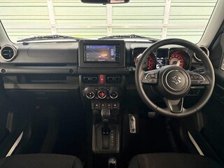 2025 Suzuki Jimny IV, белый, 2350000 рублей, вид 2