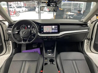 2022 Skoda Octavia IV (A8), белый, 1600012 рублей, вид 5