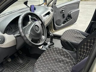 2011 Renault Sandero I, бежевый, 315000 рублей, вид 5