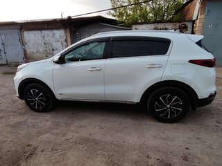 2019 Kia Sportage IV Рестайлинг, белый, 2350000 рублей, вид 3