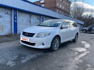 2011 Toyota Corolla Fielder X (E140, E150) Рестайлинг, белый, 1050000 рублей, вид 4