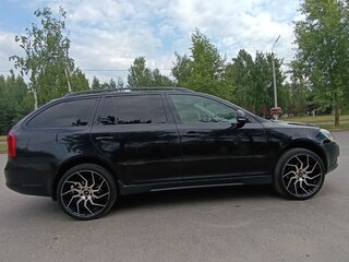 2012 Skoda Octavia II (A5) Рестайлинг, чёрный, 599999 рублей, вид 3
