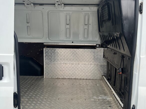 2013 Ford Transit, белый, 1100000 рублей - вид 23