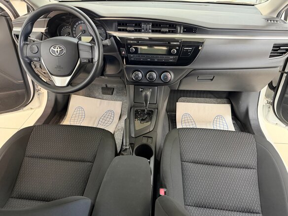 2013 Toyota Corolla XI (E160, E170, E180), белый - вид 17
