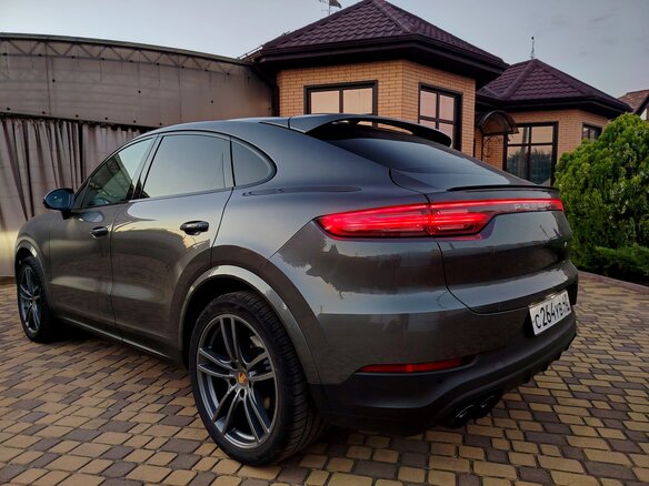 2021 Porsche Cayenne Coupé III, серый, 9250000 рублей - вид 36