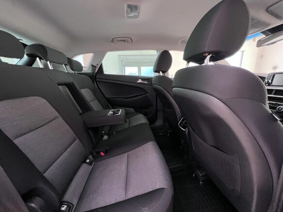 2018 Hyundai Tucson III Рестайлинг, белый, 2250000 рублей - вид 33