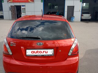 2010 Kia Rio II Рестайлинг, красный, 440000 рублей, вид 3