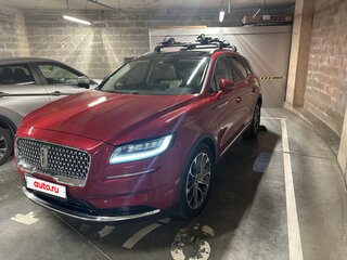2021 Lincoln Nautilus I, красный, 3400000 рублей, вид 2