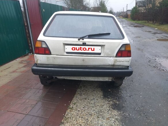 1985 Volkswagen Golf II, белый, 70000 рублей