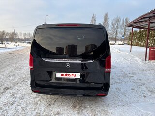 2022 Mercedes-Benz V-Класс Long 220 d длинный III (W447) Рестайлинг, чёрный, 7200000 рублей, вид 4