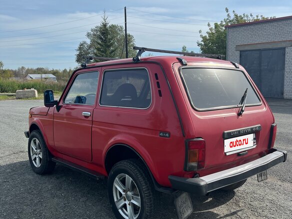 2003 Lada (ВАЗ) 2121 (4x4) I Рестайлинг, красный, 230000 рублей - вид 3