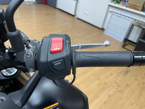 2024 Yamaha MT-09 (FZ-09), чёрный, 1290000 рублей - вид 8